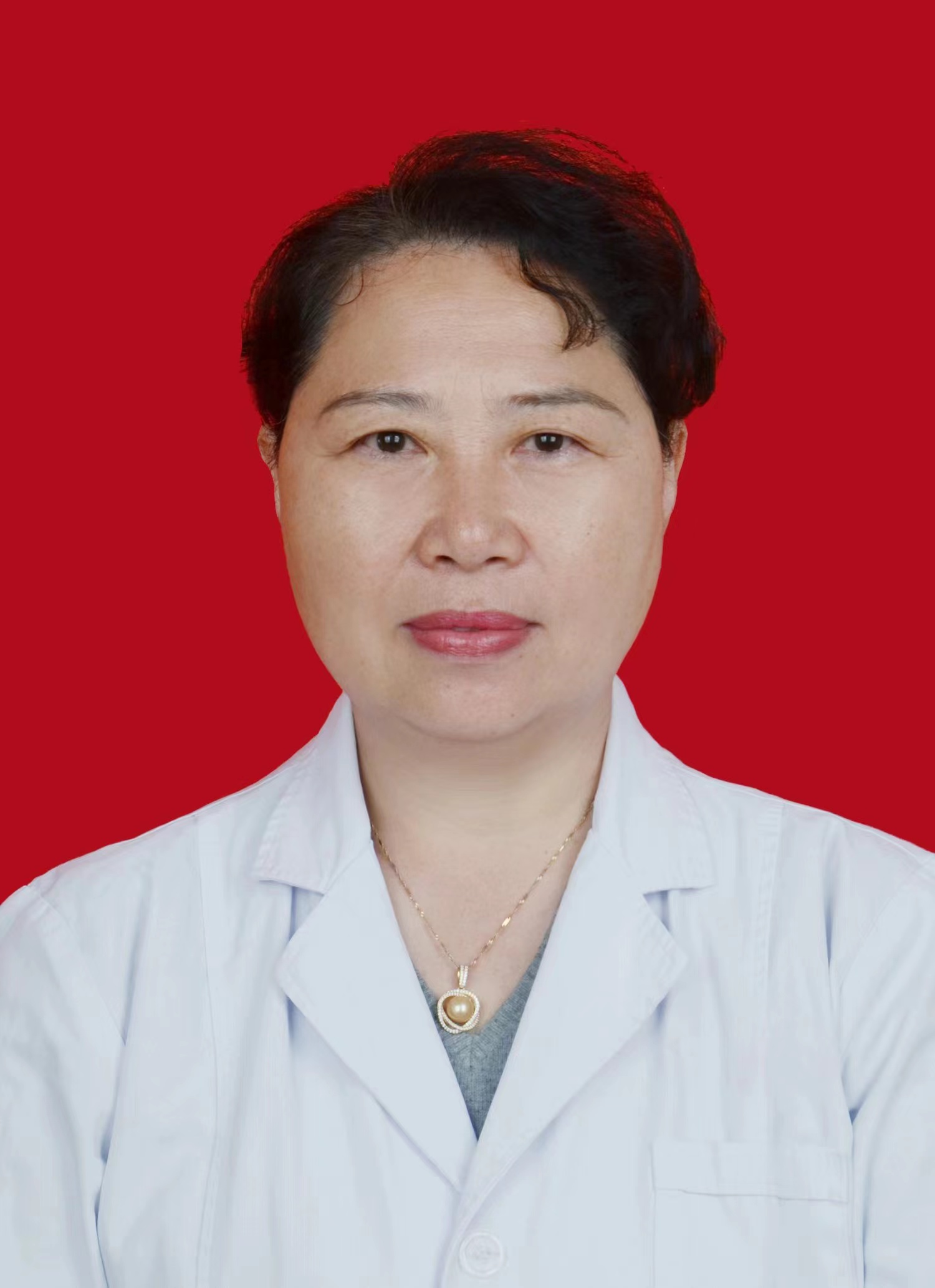 梁莉